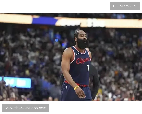 哈登大号三双助快船终结六连败,球队士气回升